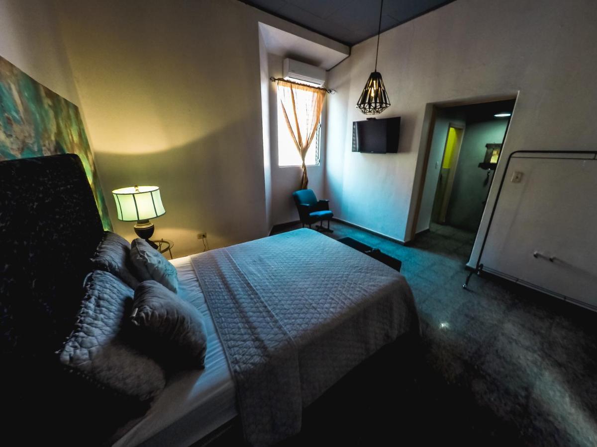 Hostal Sole Santa Ana Extérieur photo